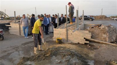 محافظ الدقهلية يتفقد الحزام الآمن ببحيرة المنزلة 