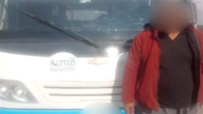 كشف ملابسات تداول منشور بالتضرر من قيام قائدي سيارتين بالسير عكس الاتجاه بالقاهرة