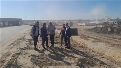 سكرتير بني سويف يتفقد محور الفشن الحر على النيل بطول 27 كم