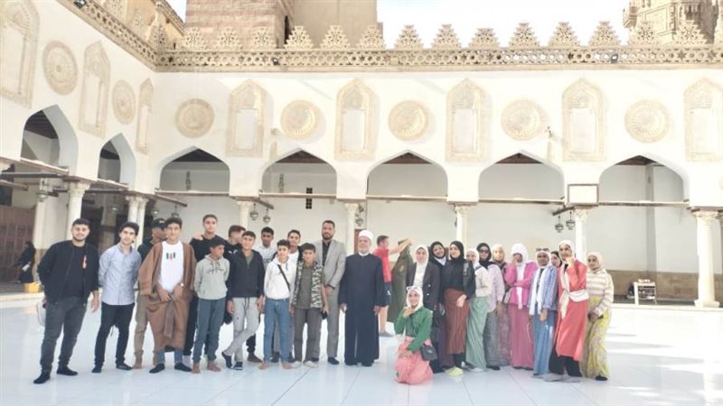 خلال الزيارة