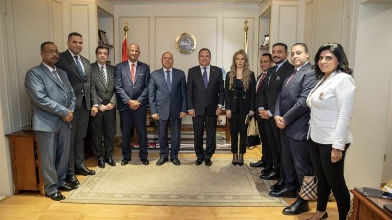 جانب من الزيارة