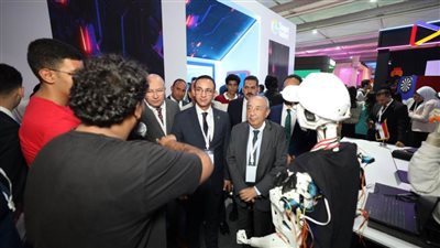 نقيب المهندسين يفتتح جناح نقابة المهندسين بساحة الابتكار بمعرض ومؤتمر القاهرة الدولي للاتصالات وتكنولوجيا المعلومات