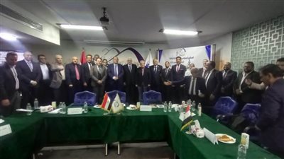 المشاركون بندوة «المؤتمر»: مرحلة ما قبل المدرسة أساسية لتنمية قدرات الطفل في المراحل التعليمية اللاحقة