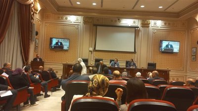 توصية برلمانية بشأن إلزام شركات البترول بتنفيذ مسؤولياتها الاجتماعية بإدكو في البحيرة