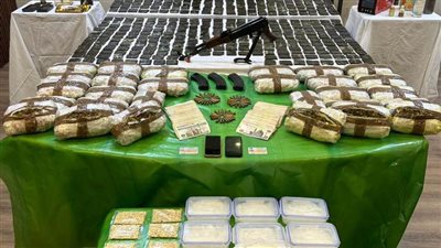 ضبط إجراميين شديدي الخطورة بالإسماعيلية يصنعان المخدرات 