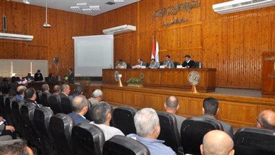 محافظ أسيوط يعلن عن إنشاء سوق جديد للماشية بمنفلوط ومحجر صحي للعجول المستوردة