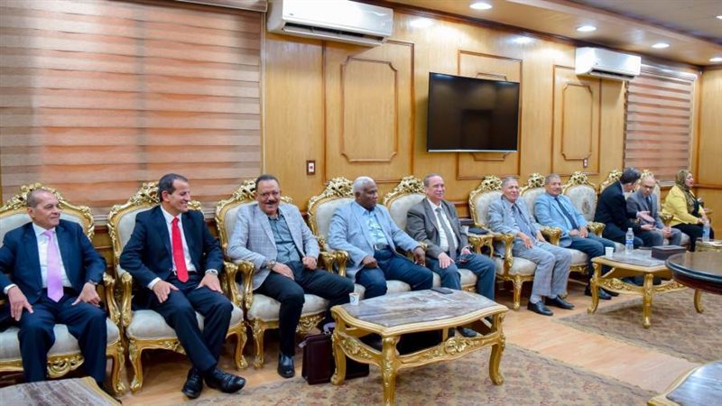 لجنة قطاع العلوم