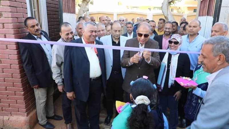 محافظ المنيا يفتتح