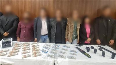 ضبط تشكيل عصابي بالقاهرة تخصص في النصب على المواطنين 