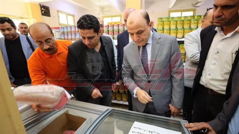 جولة المحافظ