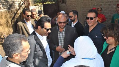 وكيل صحة سوهاج يتفقد الخدمات الصحية بجزيرة البوحة بمركز ساقلتة 