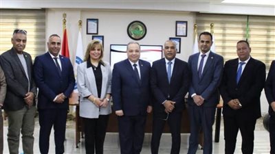 عباس صابر يلتقي رئيس كارجاس لتوقيع بروتوكول تعاون لتقسيط تكلفة تحويل السيارات للعمل بالغاز الطبيعي للعاملين