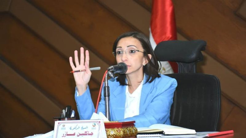 محافظ البحيرة