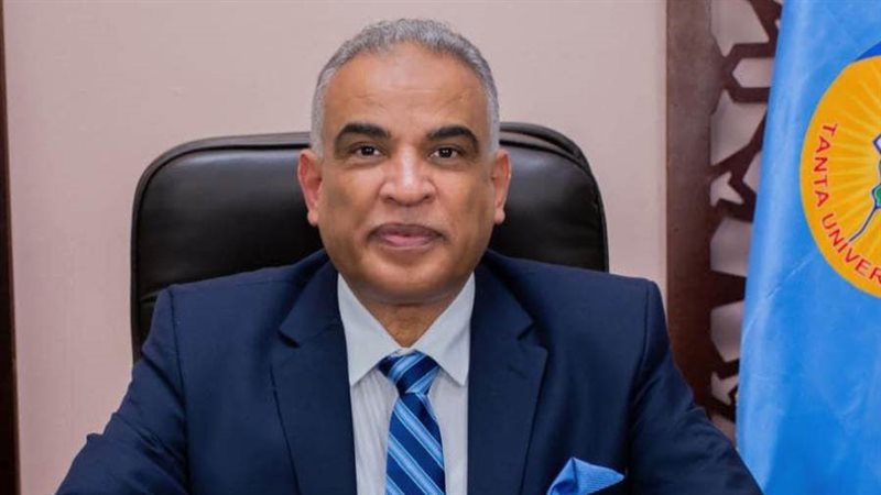 الدكتور محمد حسين