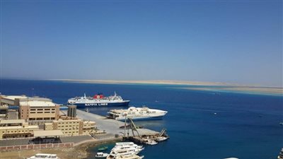 إعادة فتح ميناء الغردقة البحري وانتظام الحركة الملاحية بموانئ البحر الأحمر