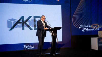 خالد عباس: العاصمة الإدارية أصبحت تنبض بالحياة.. والطلب على العقار في مصر حقيقي