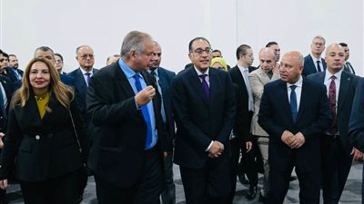 رئيس الوزراء يفتتح مؤتمر ومعرض 