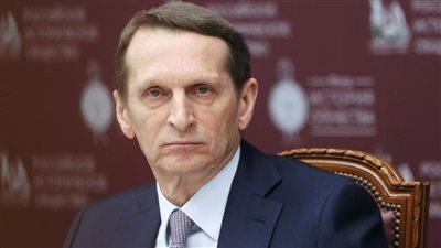 رئيس الاستخبارات الروسية: مستعدون لإجراء محادثات بشأن أوكرانيا ولكن بشروط بوتين