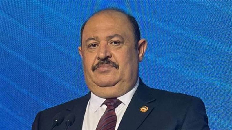 أشرف الدوكار رئيس