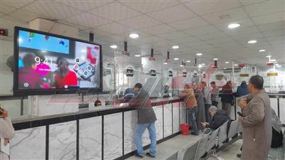 توافد المواطنين على المركز التكنولوجي بكفر الشيخ لتقديم طلبات التصالح