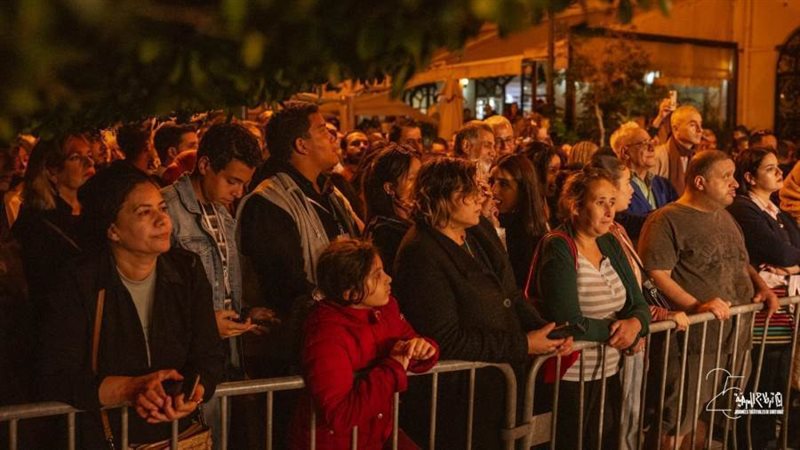 أطفال من العالم..يطلق