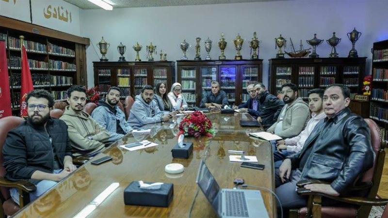 جانب من حضور الأهلي