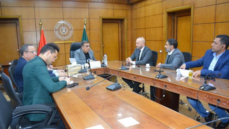 لقاء محافظ الدقهلية