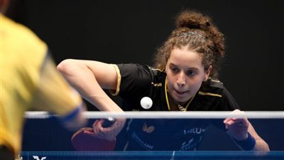 هنا جودة تهزم لاعبة الصين وتتأهل لنصف نهائي بطولة العالم لتنس الطاولة للناشئات