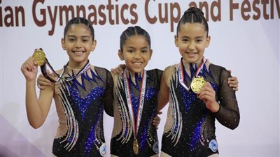 مريم أحمد عادل تتوج بالميدالية الذهبية في بطولة مصر كأس لجمباز الأيروبك