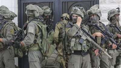 الاحتلال يقتحم منزل الشهيد سامر حسين جنوب نابلس