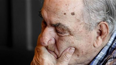  لماذا قد يصاب الرجال بالخرف قبل النساء بـ10 سنوات؟