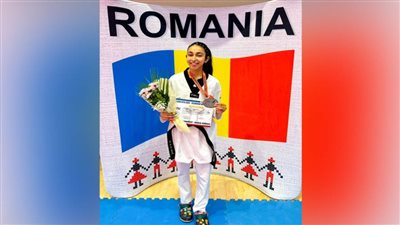 جني خطاب تواصل تألقها وتحصد ذهبية بطولة رومانيا المفتوحة للتايكوندو