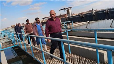 رئيس مياه البحر الأحمر يتفقد فرع الكريمات لمتابعة سير العمل |صور 