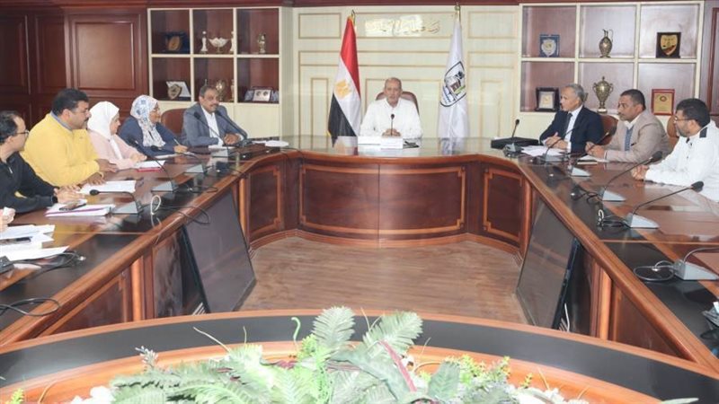 احتماع سكرتير بنى