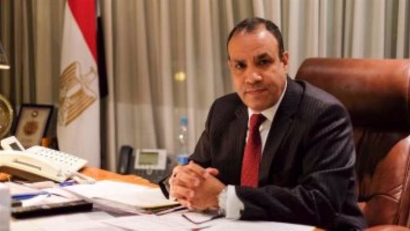 الدكتور بدر عبد العاطي