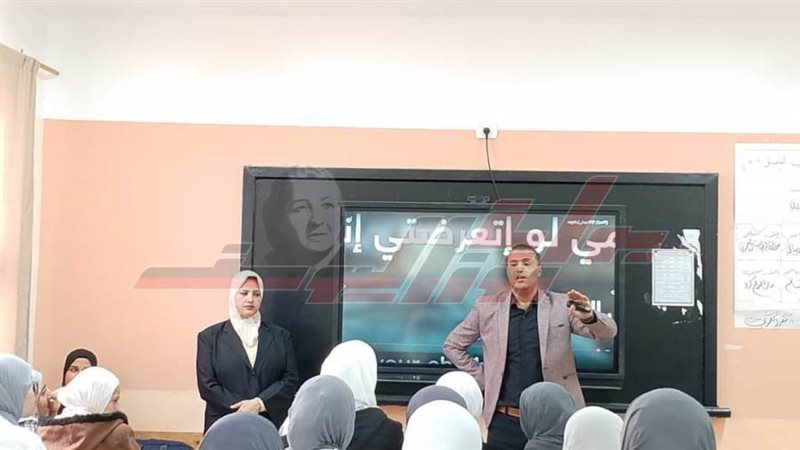 خلال المبادرة