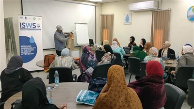 50 رائدة ريفية يشاركن بالورشة التدريبية في أسيوط