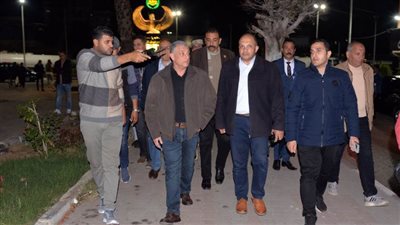 محافظ الإسماعيلية في جولة مفاجئة بشارع السلطان حسين ويوجه برفع مستوى النظافة