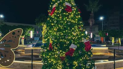 شوارع وميادين الاسماعيلية تتزين احتفالا بعيد الميلاد المجيد 