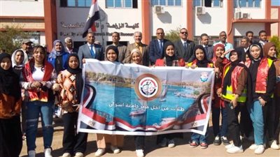 رئيس جامعة أسوان يطلق مبادرة هنجملها لزراعة 1000 شجرة ليمون 