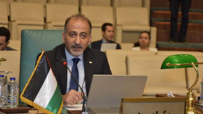 السفير مهند العكلوك