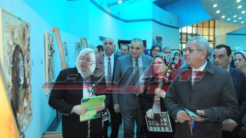 افتتاح المعرض