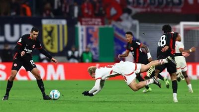 عاجل .. في ليلة انفجار صلاح .. مرموش يودع كأس ألمانيا