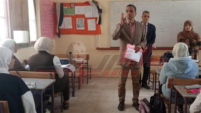 وكيل تعليم كفر الشيخ يتابع امتحانات شهر نوفمبر بعدد من المدارس