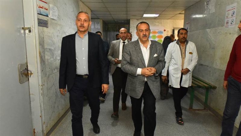 محافظ أسيوط يتفقد