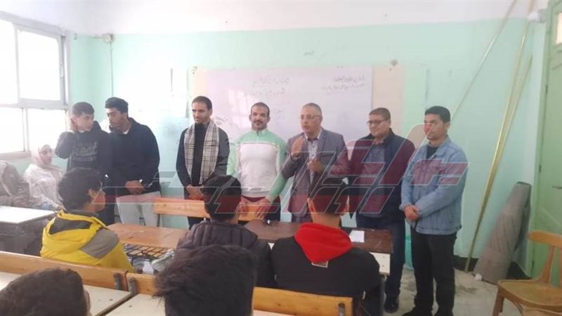 توعية الطلاب