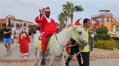 80% نسبة الاشغال السياحي بمرسى علم وجولة القديس نيكولاس احتفالا بذكراه (صور)