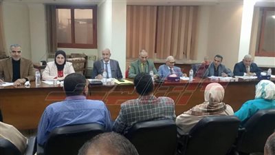 جودة يجري مقابلات مع المتقدمين للوظائف الإشرافية بكفر الشيخ