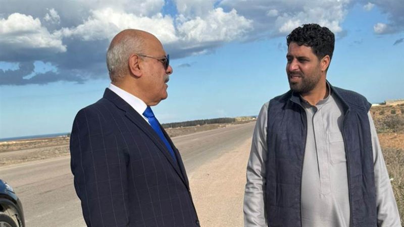 حازم حسني يتفقد قطعة