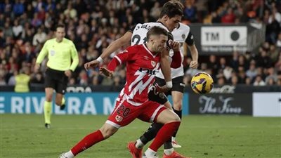 فالنسيا يواصل السقوط في الليجا بخسارة جديدة أمام فاليكانو